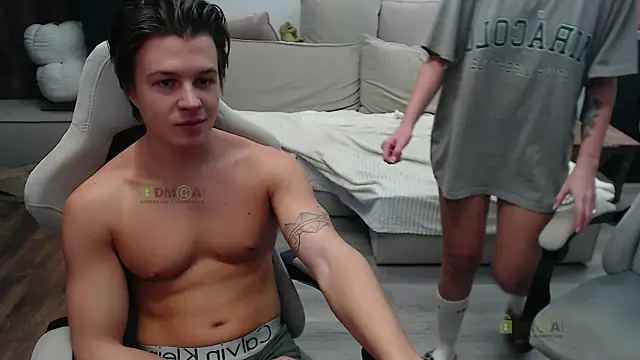 Sunny-Girl1 online show from November 2025 08:03:01 AM