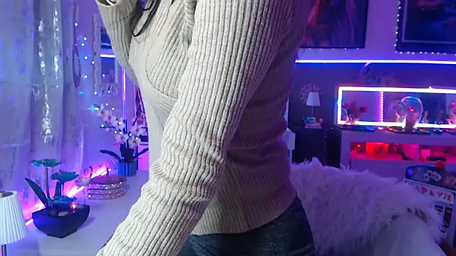 Snapshot of misscectito13 chatting on February 2025 05:36:02 PM misscectito13 online show from February 2025 05:36:02 PM