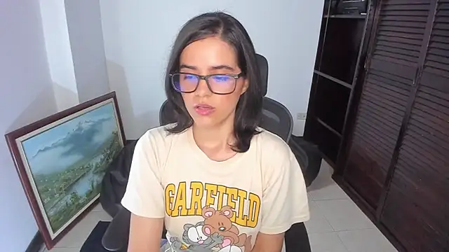 mia collins x online show from December 2025 08:50:02 PM