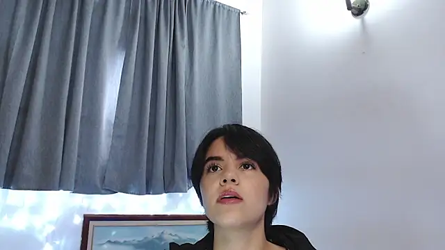 mia collins x online show from April 2026 10:07:01 PM