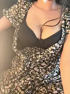 Cute crystal online show from February 2025 07:27:02 PM