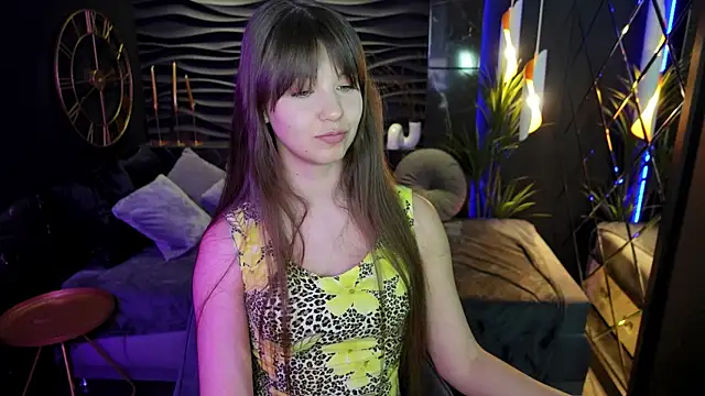 ElizaMild online show from January 2025 07:48:02 PM