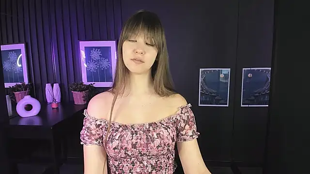 ElizaMild online show from February 2025 04:39:02 PM