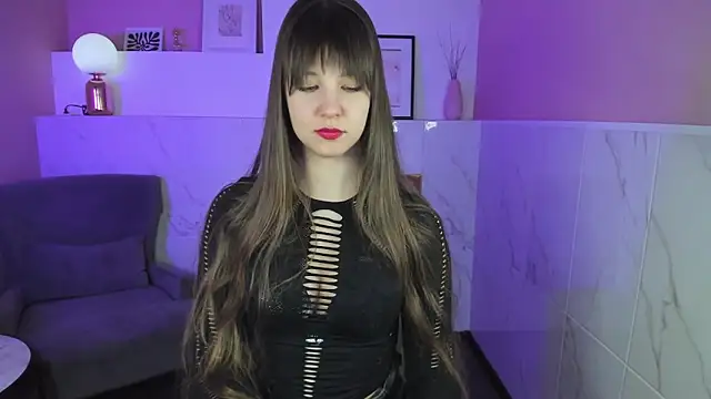 ElizaMild online show from March 2025 04:41:01 PM