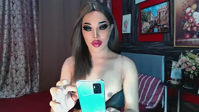 trixxielicious online show from February 2025 05:47:02 PM