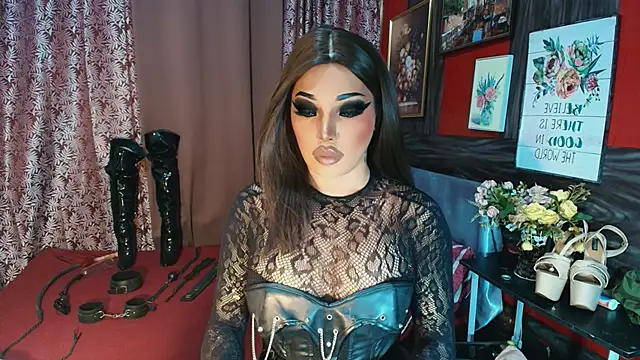 Snapshot of trixxielicious chatting on April 2026 12:06:01 PM trixxielicious online show from April 2026 12:06:01 PM