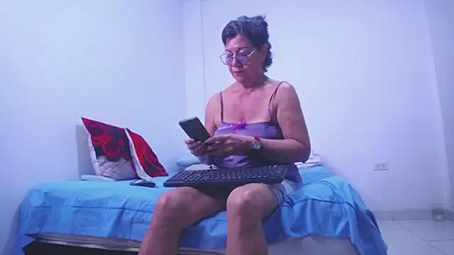 sexycristina 2 online show from December 2025 02:24:01 PM