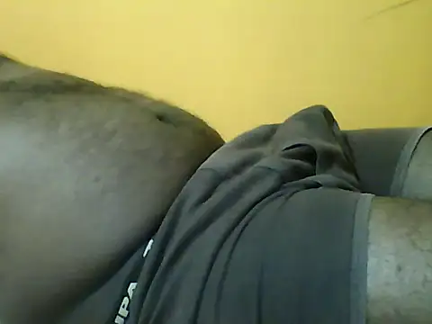 Indianguymohan online show from October 2025 04:49:02 PM