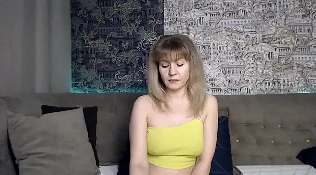Snapshot of mandy_foxxx chatting on February 2025 08:42:01 PM mandy foxxx online show from February 2025 08:42:01 PM