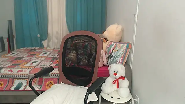 LuxuryNika online show from March 2025 02:51:01 PM