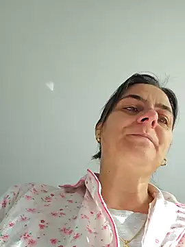 IsabelleCraft online show from October 2025 08:04:02 AM