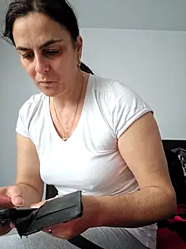 Snapshot of IsabelleCraft chatting on February 2026 08:26:01 AM IsabelleCraft online show from February 2026 08:26:01 AM