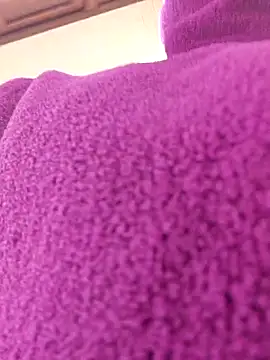 Snapshot of IsabelleCraft chatting on February 2026 10:49:02 AM IsabelleCraft online show from February 2026 10:49:02 AM