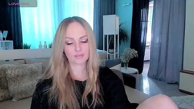 Libby Nora online show from February 2025 12:00:01 PM