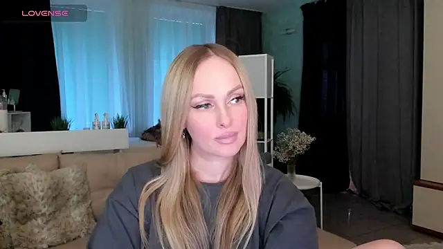 Libby Nora online show from February 2025 02:59:02 PM