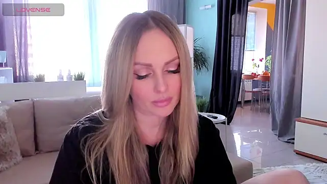 Libby Nora online show from March 2025 11:32:01 AM