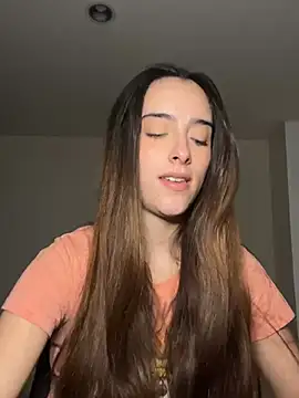 swrennn19 online show from January 2025 04:38:01 PM