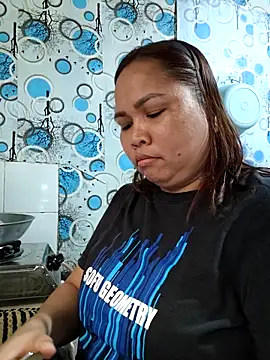 XXLorie 02 online show from March 2026 09:25:01 AM