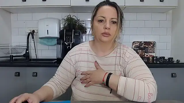 erikaerika online show from March 2025 08:07:01 AM