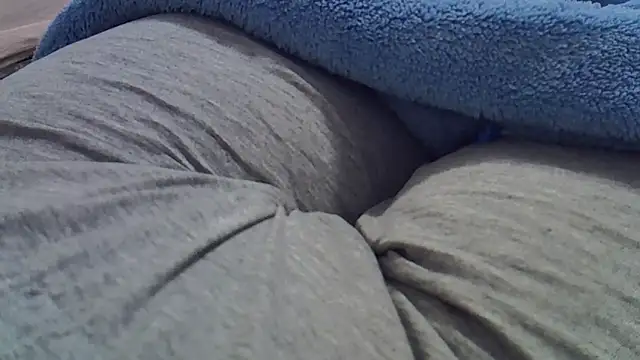 perescam online show from March 2026 01:09:01 AM