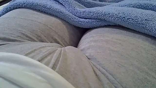 perescam online show from April 2026 02:15:02 PM