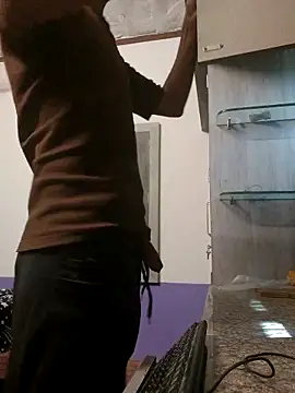 HotBoyOm online show from February 2026 05:33:02 AM