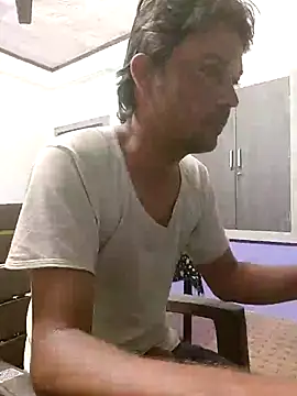 HotBoyOm online show from February 2026 09:27:02 PM