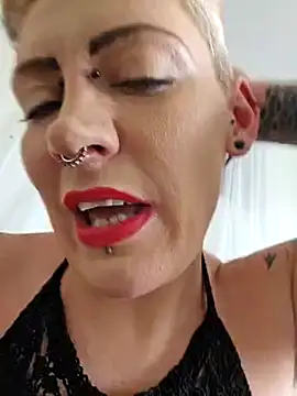 PinkTheHawk online show from December 2024 02:07:02 AM