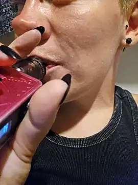 PinkTheHawk online show from December 2024 08:22:02 AM