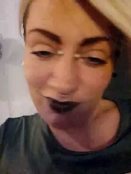 PinkTheHawk online show from September 2025 06:06:02 AM