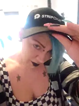 PinkTheHawk online show from April 2026 11:13:02 PM