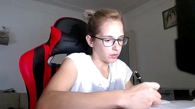 SexxyLety online show from October 2025 08:09:02 PM