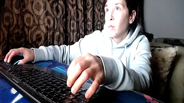 Snapshot of SexxyLety chatting on May 2026 08:14:02 PM SexxyLety online show from May 2026 08:14:02 PM