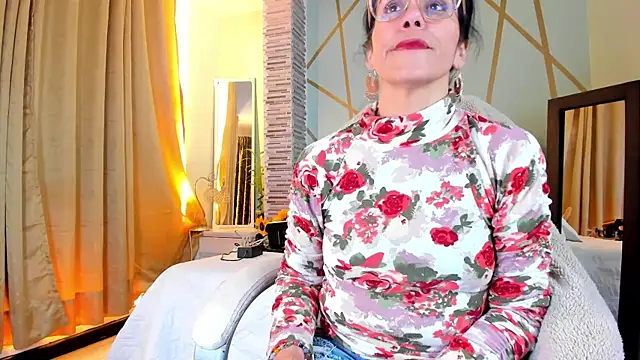 girasol walton online show from January 2025 07:01:02 PM