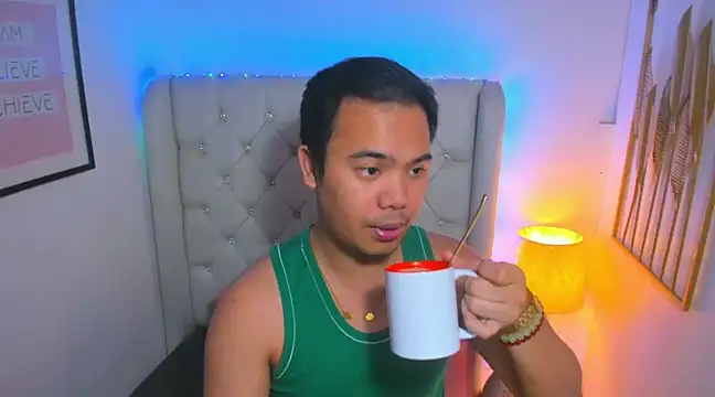 AsianZero online show from March 2025 08:32:02 PM