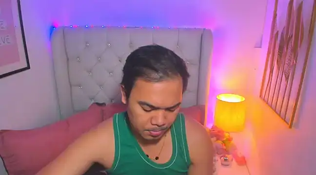 AsianZero online show from March 2025 08:38:02 PM