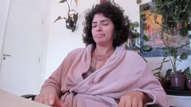 TaliMajesty online show from October 2025 01:55:02 PM