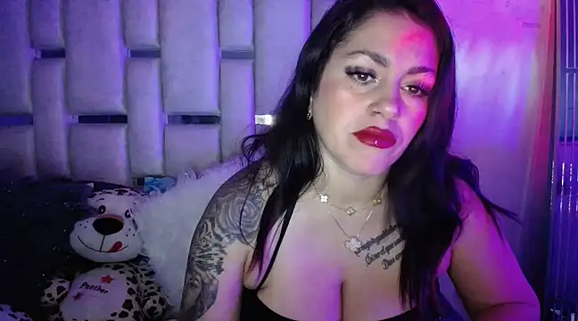 chelaqueen  online show from January 2025 10:58:02 PM