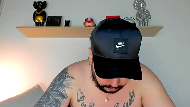 Snapshot of camilo_restrepo21 chatting on January 2025 12:24:01 AM camilo restrepo21 online show from January 2025 12:24:01 AM