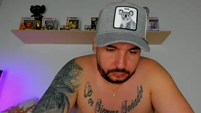 camilo restrepo21 online show from February 2026 01:28:02 AM