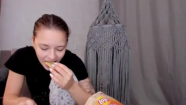 why again me online show from March 2025 04:17:02 PM