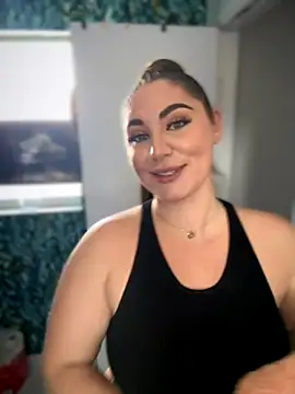 lovely beast online show from December 2025 06:05:01 PM