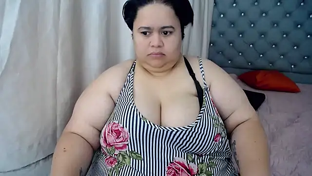 Snapshot of hotlesby4uxxx chatting on January 2025 12:09:01 AM hotlesby4uxxx online show from January 2025 12:09:01 AM