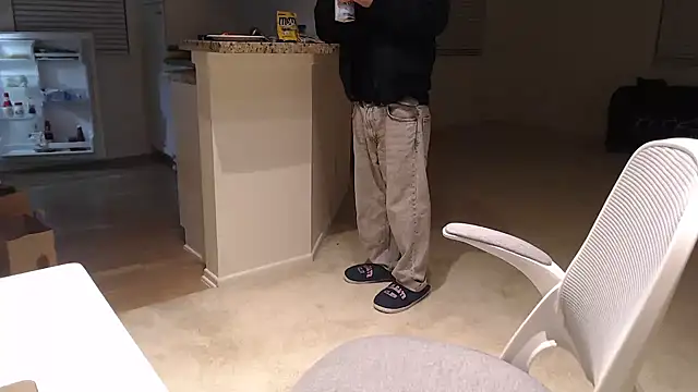 Snapshot of SebastianReiss chatting on February 2026 05:14:01 AM SebastianReiss online show from February 2026 05:14:01 AM