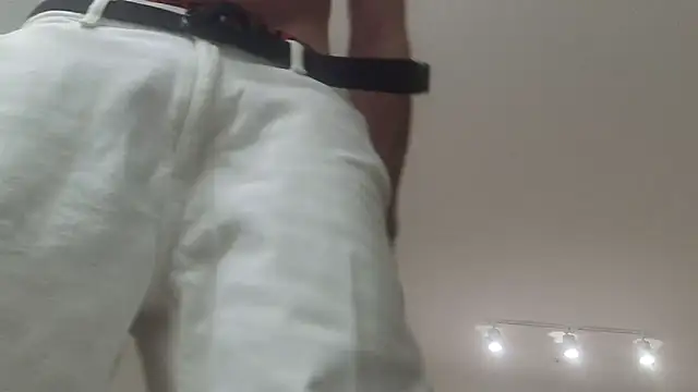 Snapshot of SebastianReiss chatting on March 2026 06:30:01 AM SebastianReiss online show from March 2026 06:30:01 AM