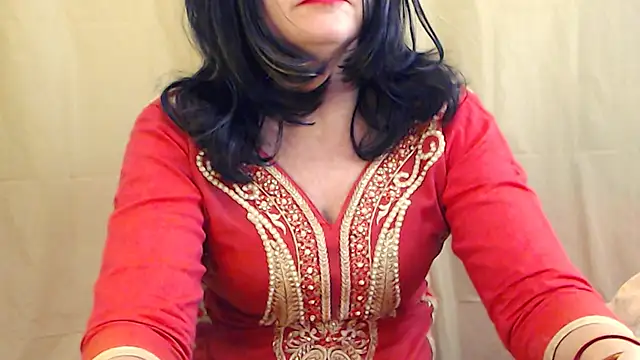 Snapshot of Fun4tipz chatting on February 2025 04:37:02 AM Fun4tipz online show from February 2025 04:37:02 AM