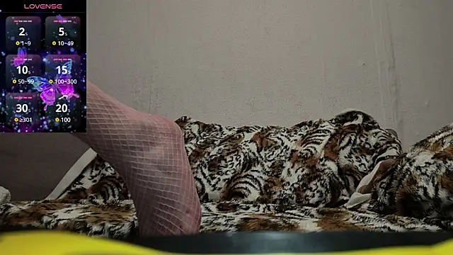 Snapshot of kimberjames84 chatting on March 2025 10:31:02 PM kimberjames84 online show from March 2025 10:31:02 PM