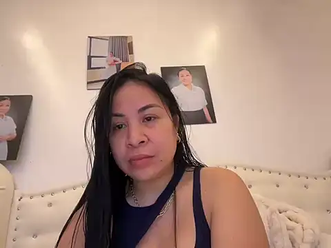 Tightwetholesxx online show from March 2026 06:39:01 AM