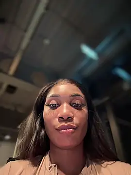   Nessa   online show from February 2025 11:45:02 AM