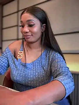   Nessa   online show from February 2025 03:10:02 PM